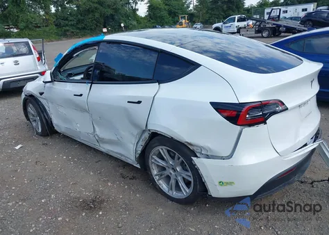 2022 Tesla Model Y Long Range Dual Motor All-Wheel Drive from USA, damaged, VIN 7SAYGDEE7NF456776